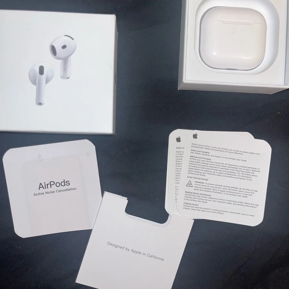 AirPods with charger barely used